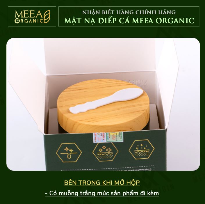 Bên trong khi mở hộp