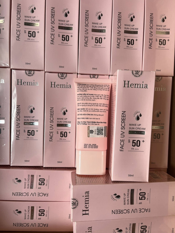 Mua kem chống nắng Hemia chính hãng tại Sali Beauty