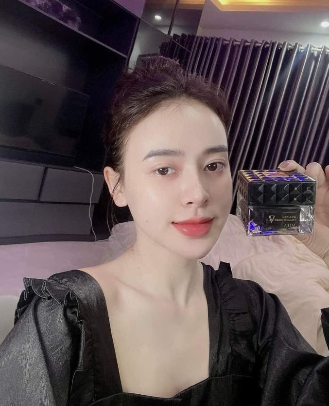 Hình ảnh khách hàng sau khi sử dụng kem cá hồi Meea