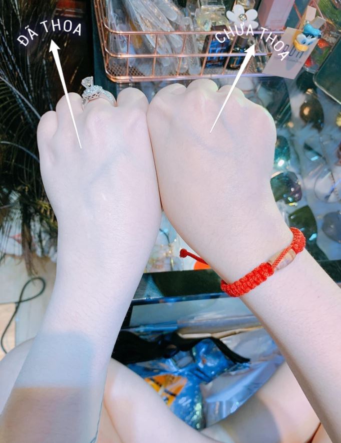 Kem Body Bông Onaya giúp làm trắng da tự nhiên, nâng tone nhẹ