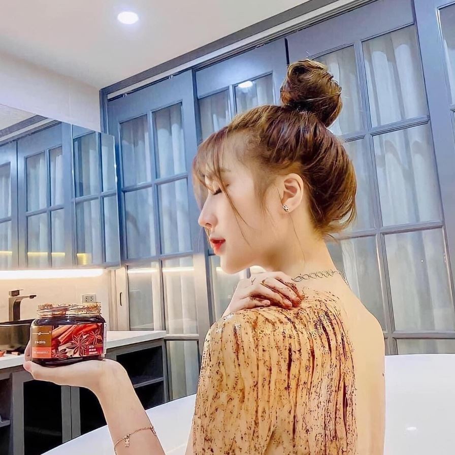 Tẩy tế bào chết Quế hồi Cafe Nga