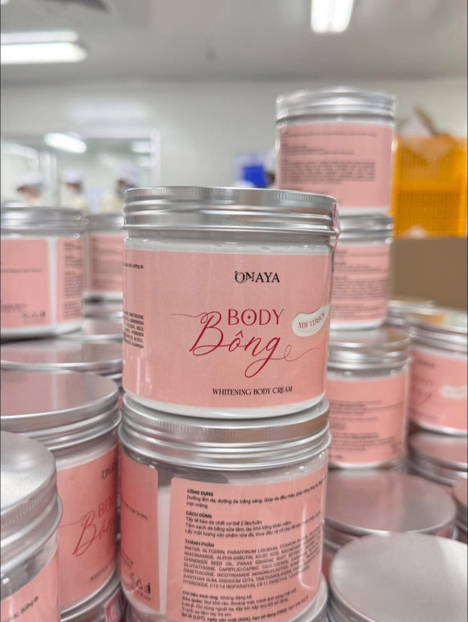 Kem Body Bông Onaya (Tặng hũ 150gr + 1 mặt nạ dưỡng da)