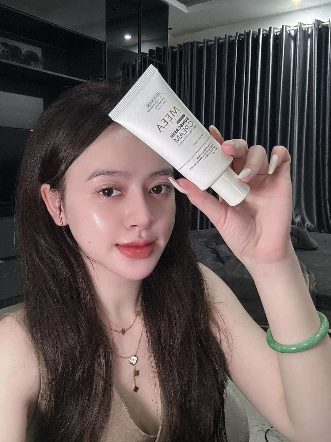Hình ảnh review từ khách hàng về Meea kem chống nắng