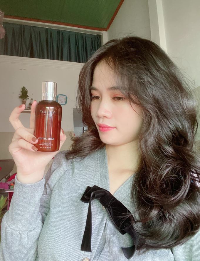 Hình ảnh review từ khách hàng xịt tóc vijully chính hãng