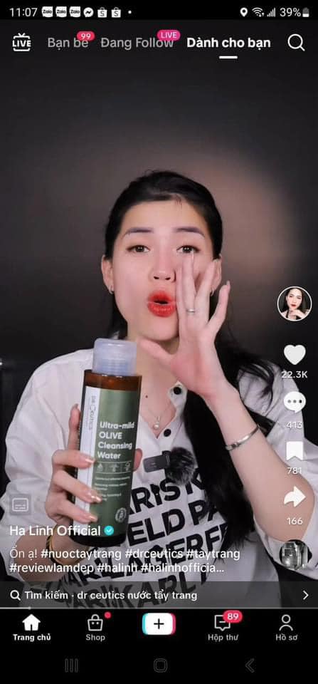 Bảng thành phần an toàn, lành tính, không chứa paraben, không cồn khô, không hương liệu, không sulfate giúp hạn chế kích ứng cho da