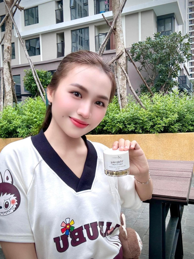 Face pháp A Cosmetics dưỡng trắng hiệu quả