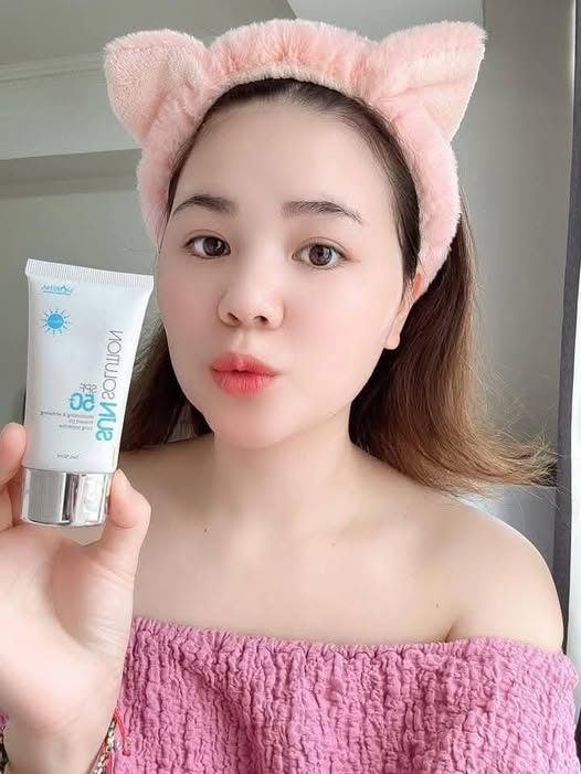 Kcn Huyền Phi Sun Solution phù hợp với mọi loại da