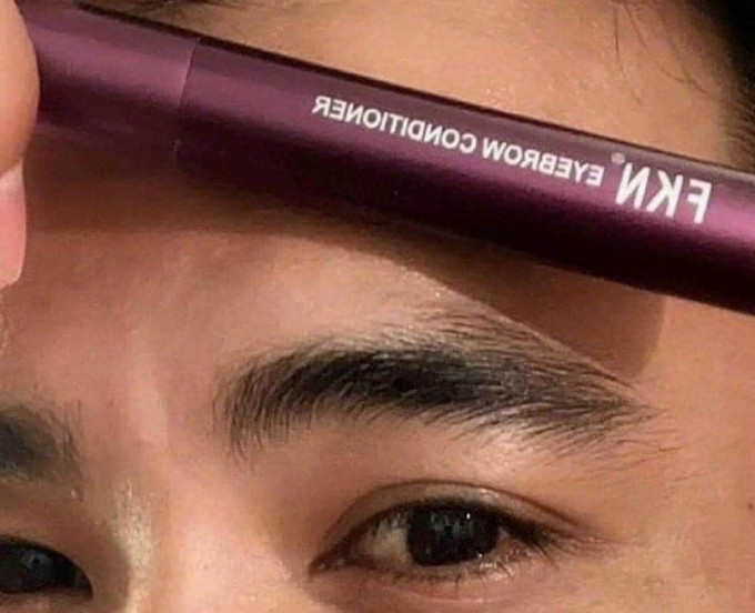 Giúp sợi lông mày chắc khỏe, hạn chế gãy rụng.